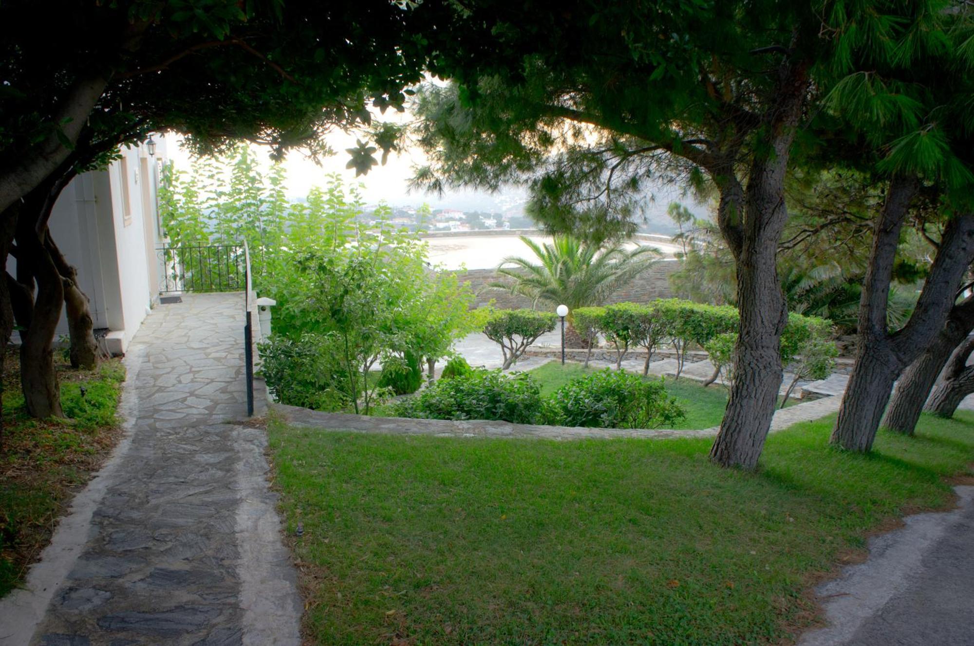 Aiolos Hotel Andros Ménites Exterior foto