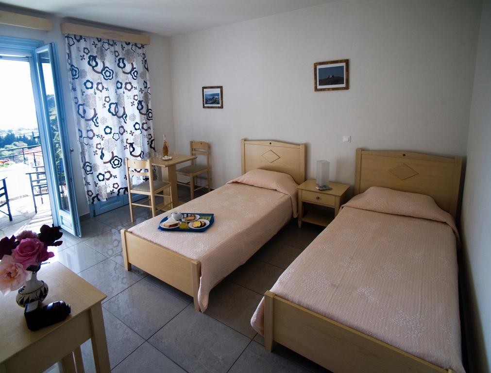 Aiolos Hotel Andros Ménites Exterior foto