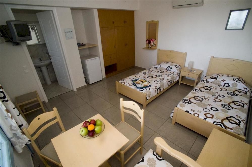 Aiolos Hotel Andros Ménites Exterior foto