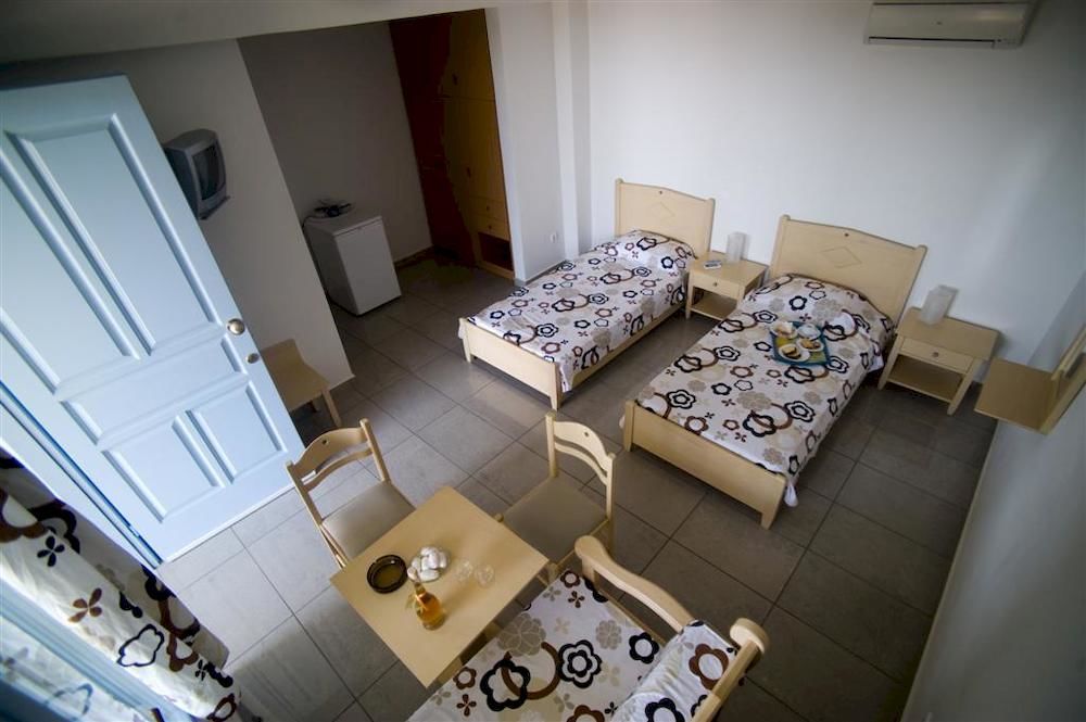 Aiolos Hotel Andros Ménites Exterior foto